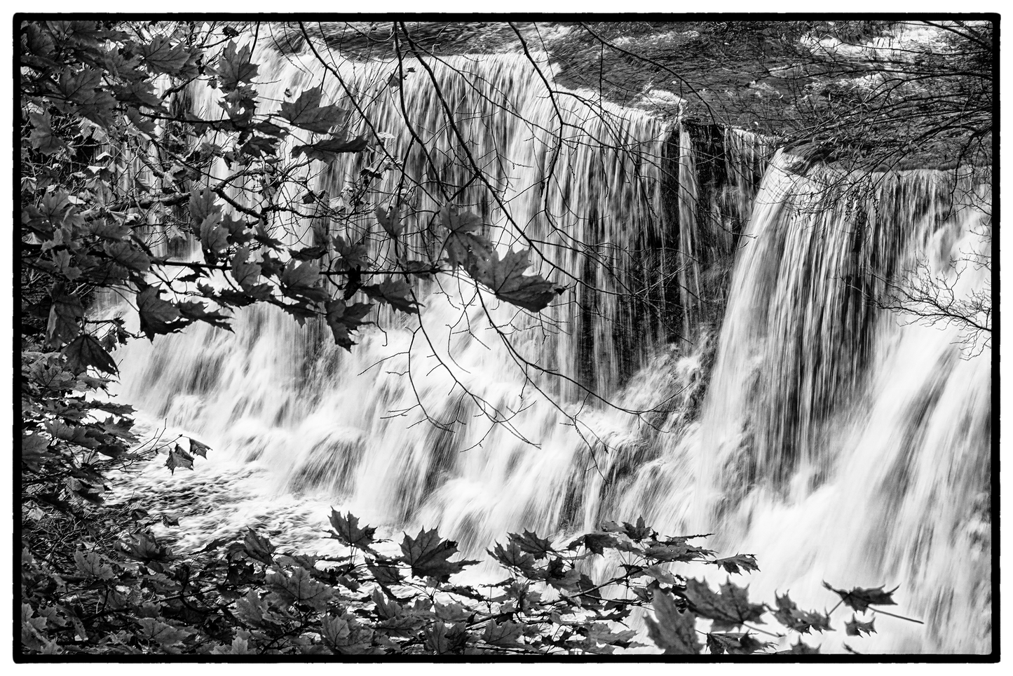 Autumn Fall / Cascada Otoñal